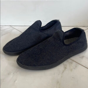 Allbirds, Men’s 11, The Wool Lounger, dark gray slip-on shoe excellent condition